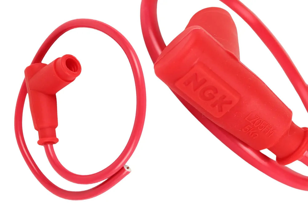 Aktuell Zündkerzenstecker NGK mit Kabel für 2-Takt Silikon, Kabellänge 440 x 7mm, Widerstand 5 kOhm, 90° abgewinkelt, Roller, Moped, Mofa, Racing Cable
