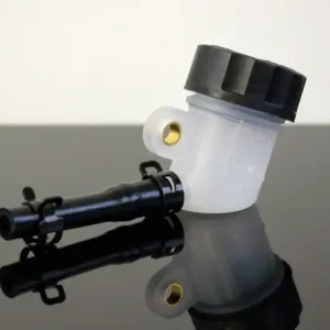 KLEINER KUPPLUNGS- o.BREMSFLÜSSIGKEITSBEHÄLTER, DOT4 Angebot