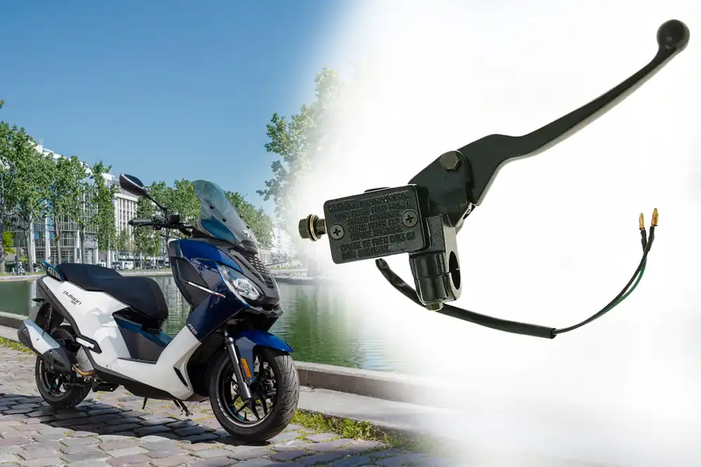 Begrenztes Angebot Bremspumpe Bremszylinder rechts mit Hebel + Schalter, für Scheibenbremse vorne, Lenker bis Ø 22mm für Roller Kymco ATU Rex Malaguti Baotian