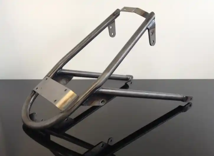 HECKRAHMEN BMW R-Modelle mit 2 Stoßdämpfern (R45, R65, R80, R90, R100 , /5, /6, /7) Nur Für Kurze Zeit