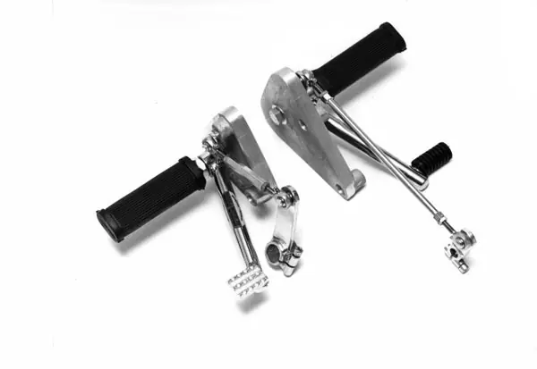 Rabatt Zurückverlegte FUSSRASTEN-Anlage, RAASK, YAMAHA RD 250, 400 1979