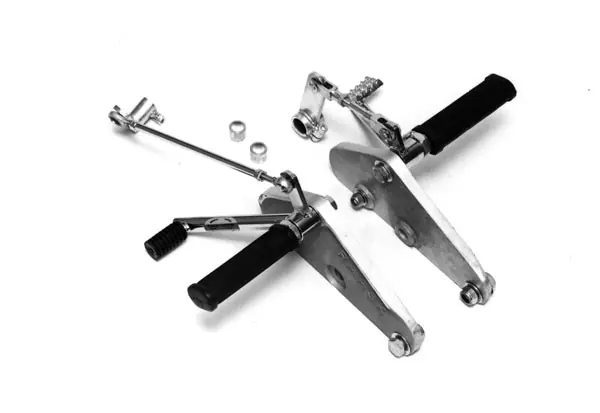 Kracherpreis Zurückverlegte FUSSRASTEN-Anlage, RAASK, YAMAHA XS 750