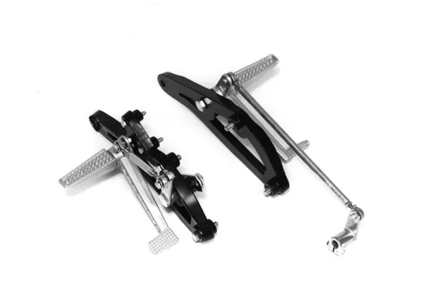 Solange Der Vorrat Reicht REAR SET Footrests, RAASK, HONDA VF 400 F 1983