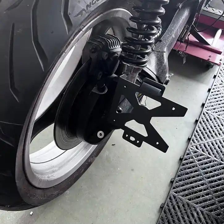 Side license plate holder BMW K75 K100 K1100 Neu Im Sortiment