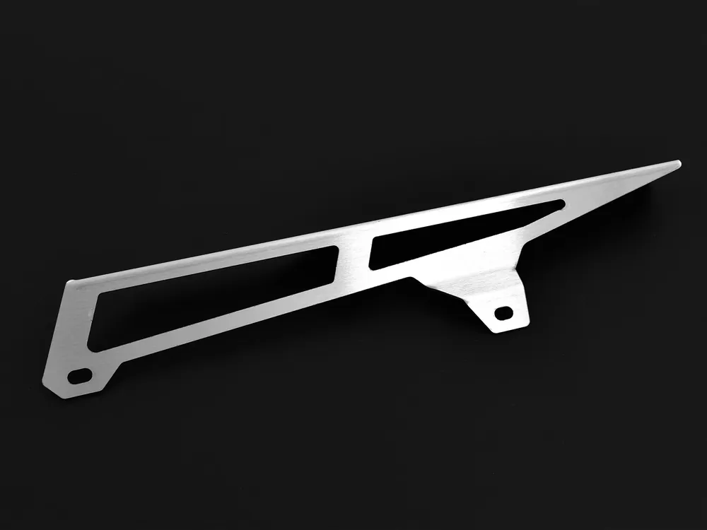 Direkt Vom Hersteller IBEX Kettenschutz für Kawasaki GPZ 500 S 1986 - 2003 in silber