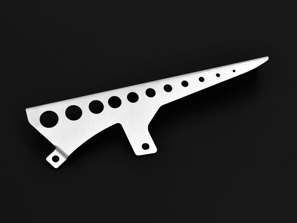 IBEX Kettenschutz für Kawasaki ZX 6R 2003 - 2004 in silber Begrenztes Angebot