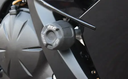 Begrenztes Angebot GSG Sturzpad - Satz für Kawasaki ER6 F ab 2012