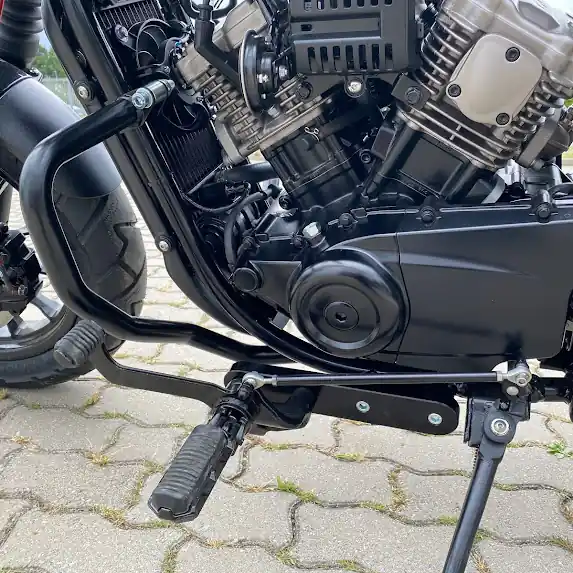 Sturzbügel Hyosung GV125 - passend für Fußrasten-Vorverlegung Jetzt Bestellen